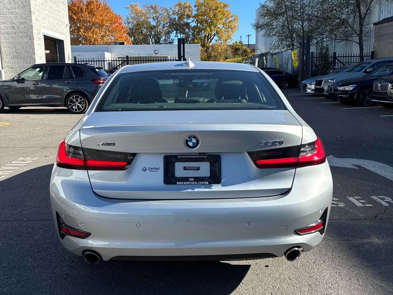 BMW 330 i xDrive * CARFAX * Keyless * Navi * ���������� *  | Mobile.bg � ����������� 4