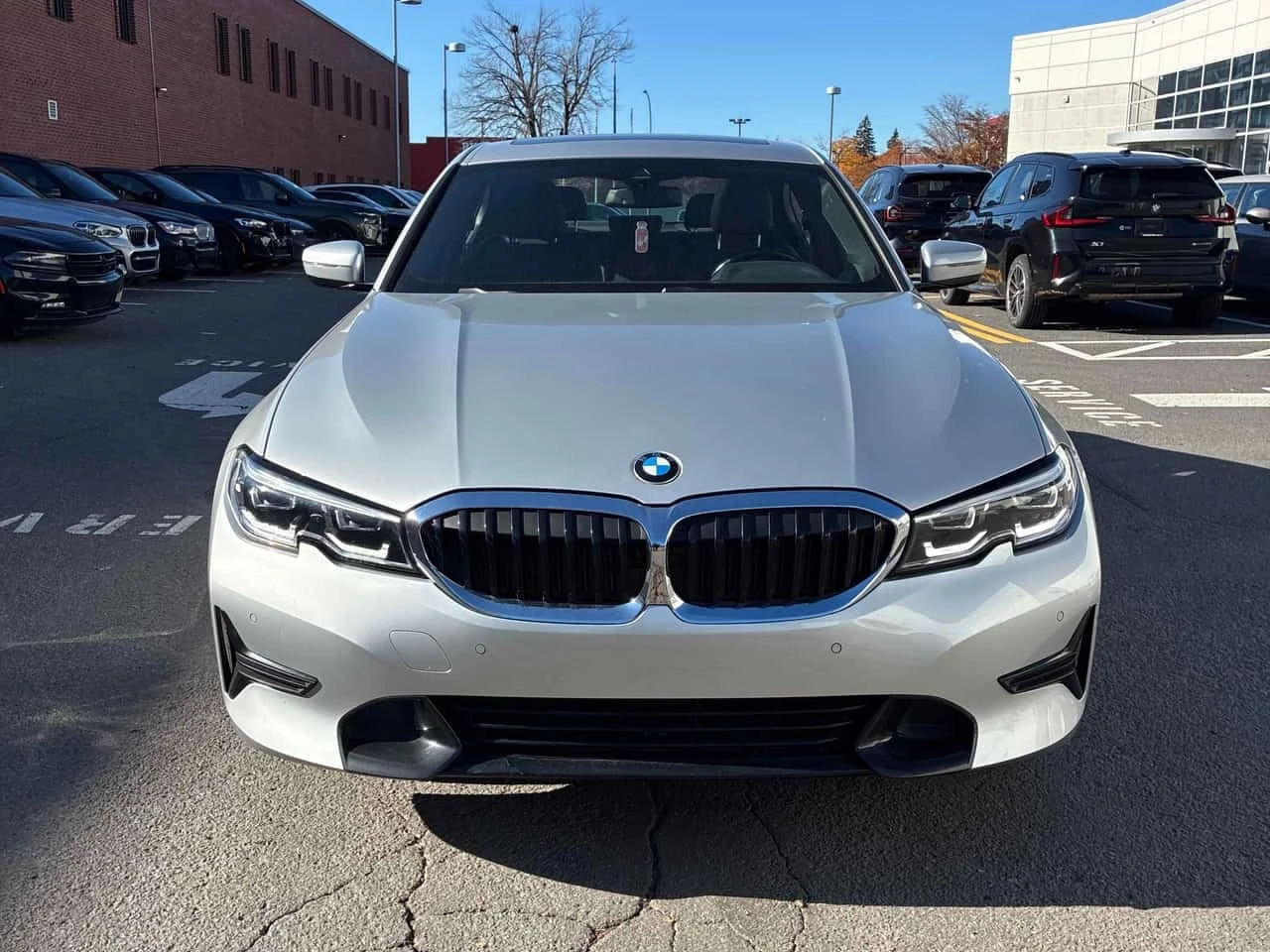 BMW 330 i xDrive * CARFAX * Keyless * Navi * ���������� *  | Mobile.bg � ����������� 5