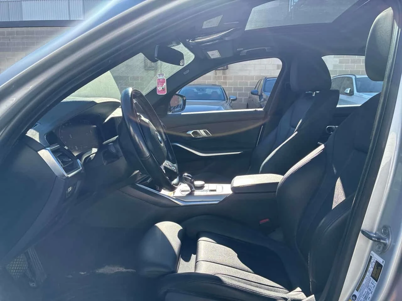 BMW 330 i xDrive * CARFAX * Keyless * Navi * ���������� *  | Mobile.bg � ����������� 11