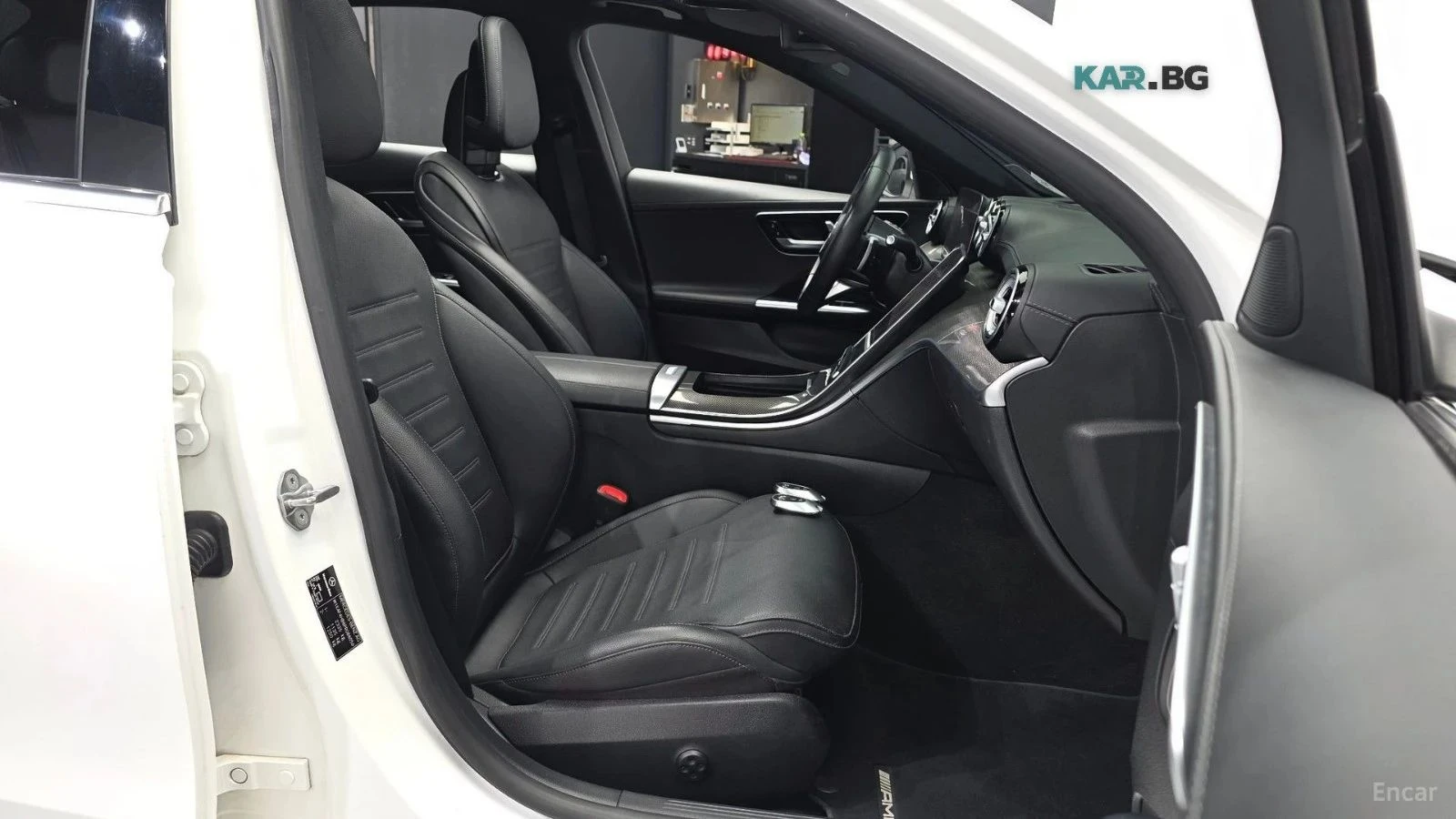 Mercedes-Benz C 300, снимка 15 - Автомобили и джипове - 56690005