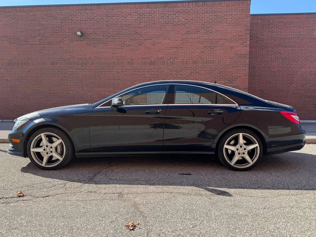 Mercedes-Benz CLS 550 * CARFAX * ����� �� ����������� | Mobile.bg � ����������� 2