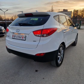 Hyundai IX35 2.0 166к.4Х4/НАВИ/КАМЕРА/КОЖА/ШВЕЙЦАРИЯ , снимка 6