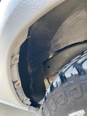 Nissan Terrano 2.4 116к.с., снимка 12