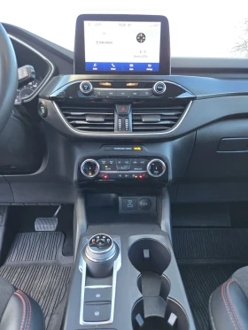 Ford Kuga 2.0 turbo ECOBOOST 250 hp, снимка 15