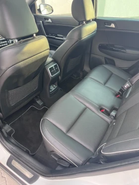 Kia Sportage 2.0 CRDI GT Line 185кс 4х4 /Пълн. серв. история | Auto.bg — изображение 10