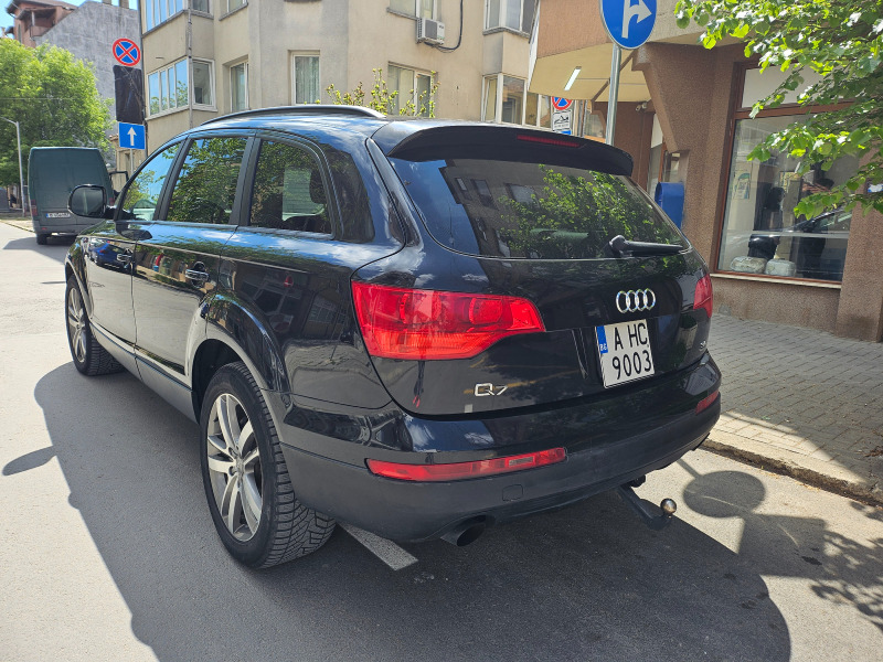 Audi Q7 Безупречна!!! Сервизни документи!, снимка 5 - Автомобили и джипове - 46456031
