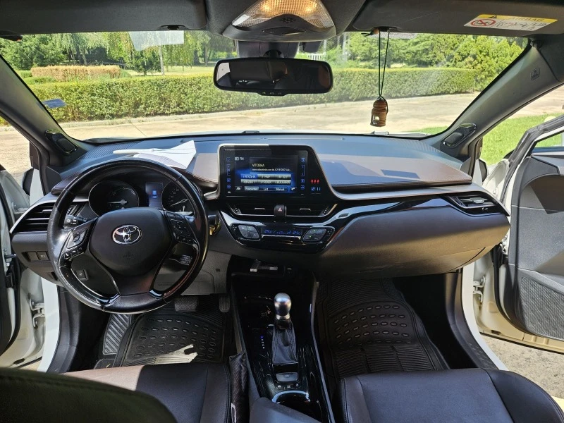 Toyota C-HR HYBRID , снимка 14 - Автомобили и джипове - 46152562