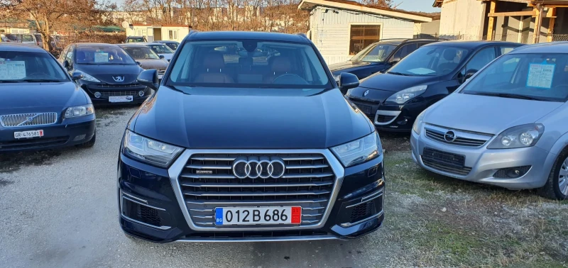 Audi Q7, снимка 1 - Автомобили и джипове - 47413814