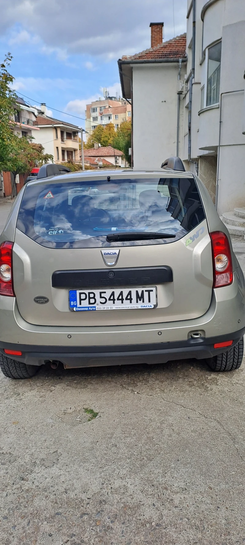 Dacia Duster, снимка 2 - Автомобили и джипове - 47801979