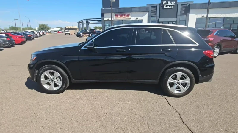 Mercedes-Benz GLC 300, снимка 1 - Автомобили и джипове - 47813241