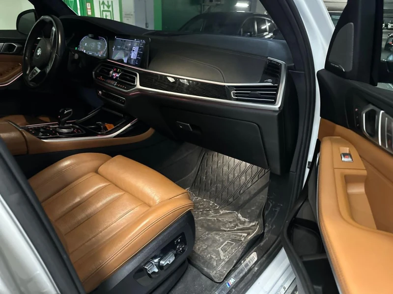 BMW X7 4.0XI* M-SPORT, снимка 7 - Автомобили и джипове - 48624434