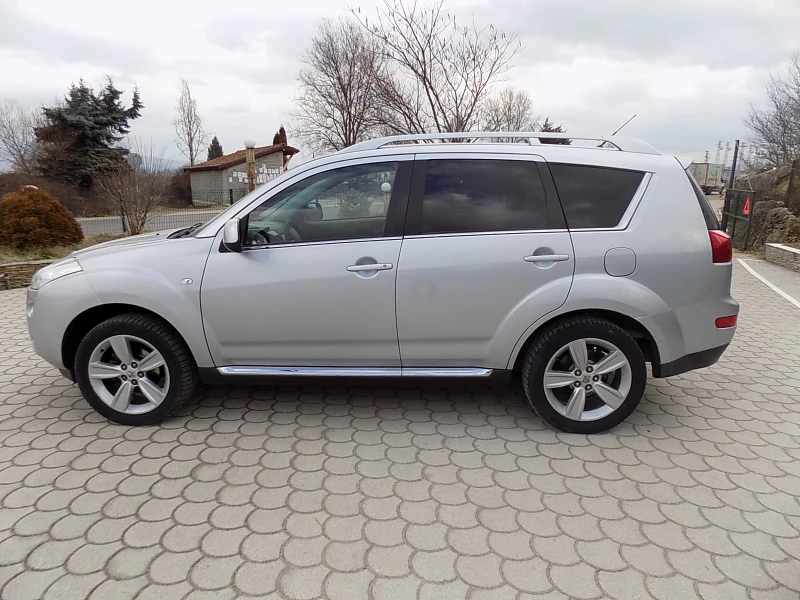 Peugeot 4007 2.2HDI 4X4 7места 156кс, снимка 8 - Автомобили и джипове - 49296868