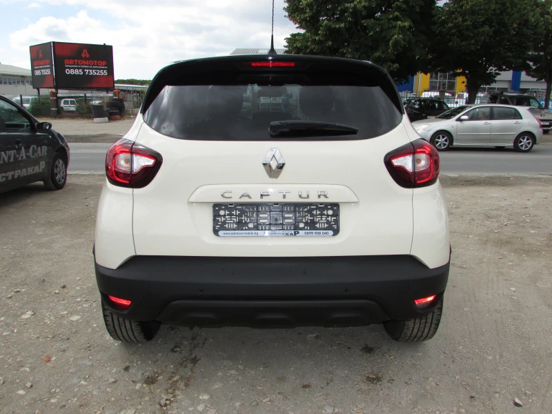 Renault Captur 0.9T EURO6B, снимка 4 - Автомобили и джипове - 51468299