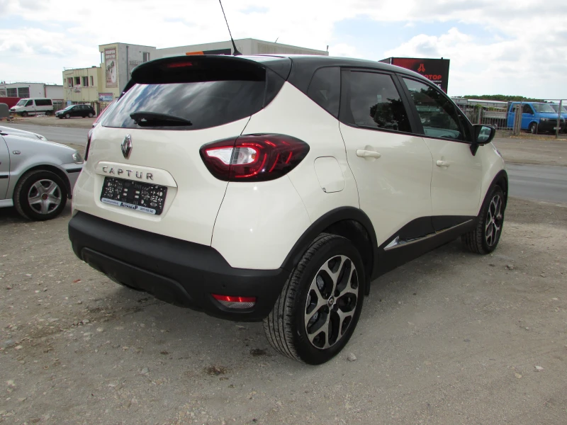 Renault Captur 0.9T EURO6B, снимка 5 - Автомобили и джипове - 51468299