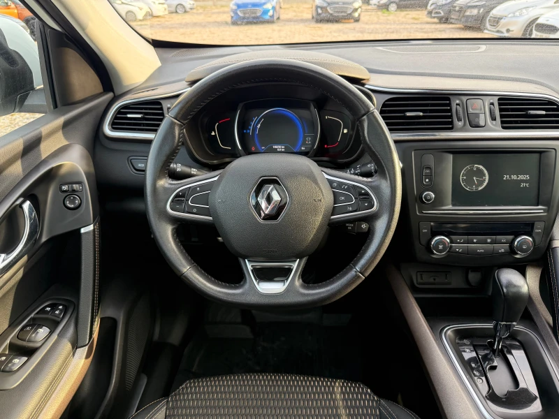 Renault Kadjar 1.5d/XMOD/AUTOMATIC/PANORAMA/FULL/EURO6, снимка 10 - Автомобили и джипове - 52176476