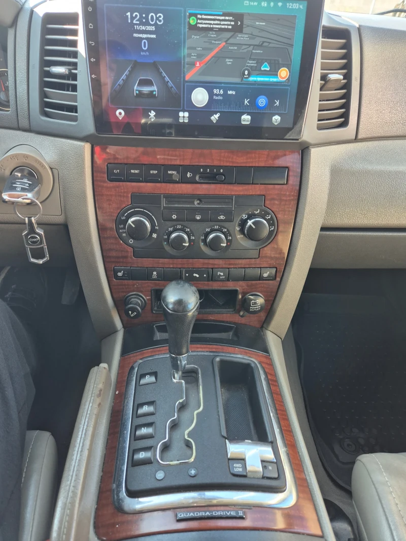 Jeep Grand cherokee 3.0 CRD, снимка 11 - Автомобили и джипове - 52548699
