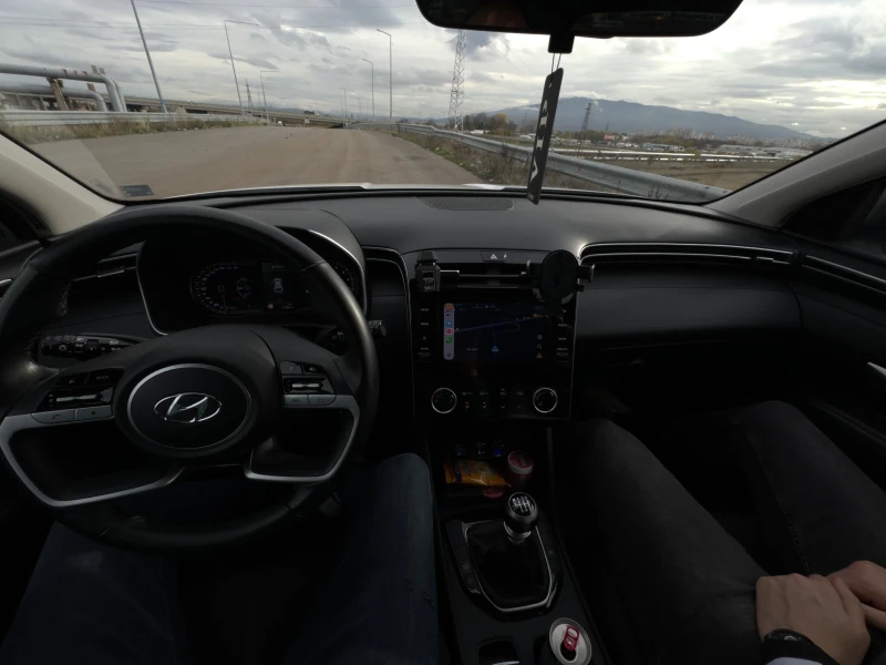 Hyundai Tucson, снимка 10 - Автомобили и джипове - 52568945