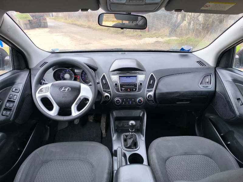 Hyundai IX35 2.0 CRDI 4X4 , снимка 9 - Автомобили и джипове - 53109422