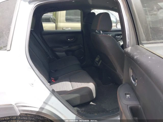 Honda Hr-v * AWD* SPORT* ПОДГРЕВ* NAVI* LED* , снимка 7 - Автомобили и джипове - 54903049