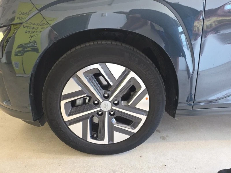 Hyundai Kona Prime, снимка 4 - Автомобили и джипове - 55621544