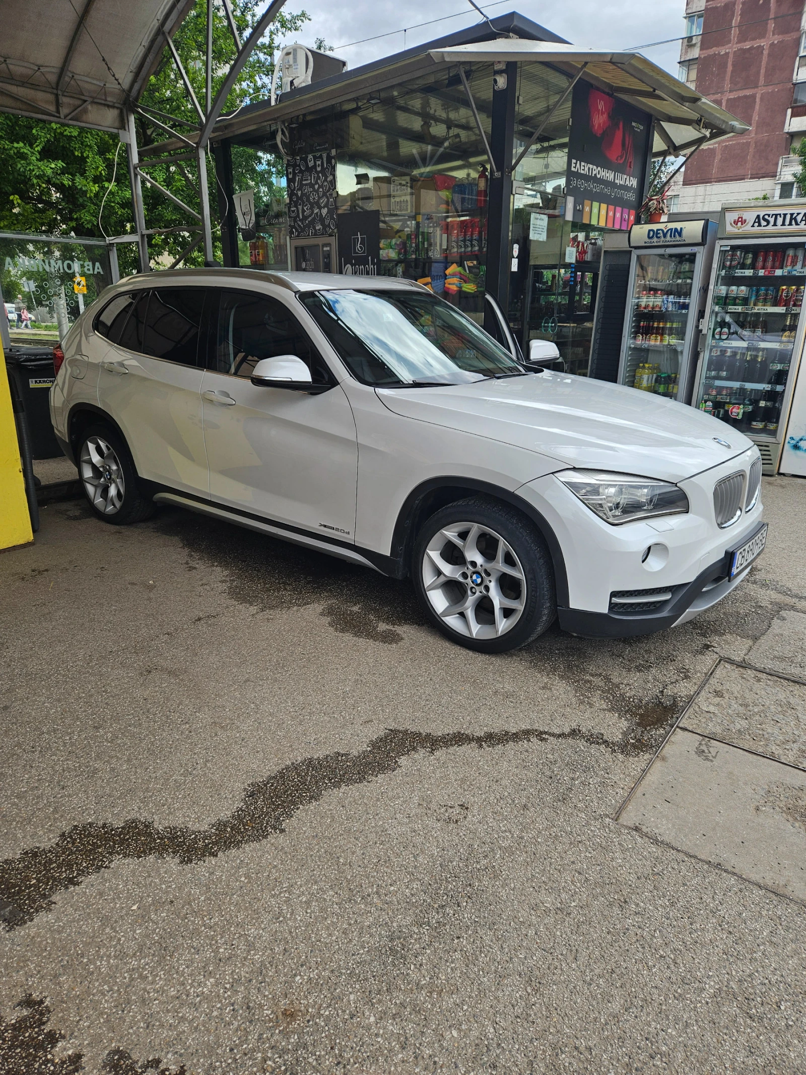 BMW X1 Face Xdrive 20d  Xline - изображение 4