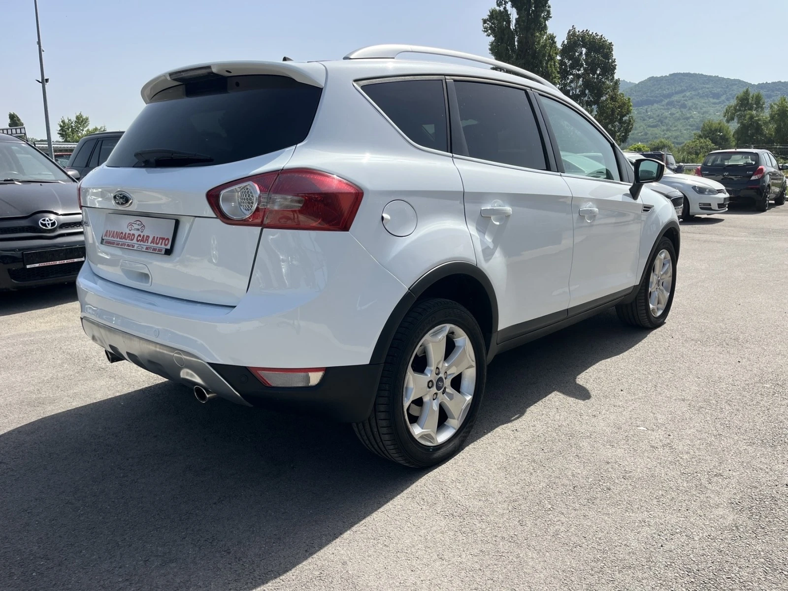 Ford Kuga 2.0TDCI Автомат 4x4 - изображение 7