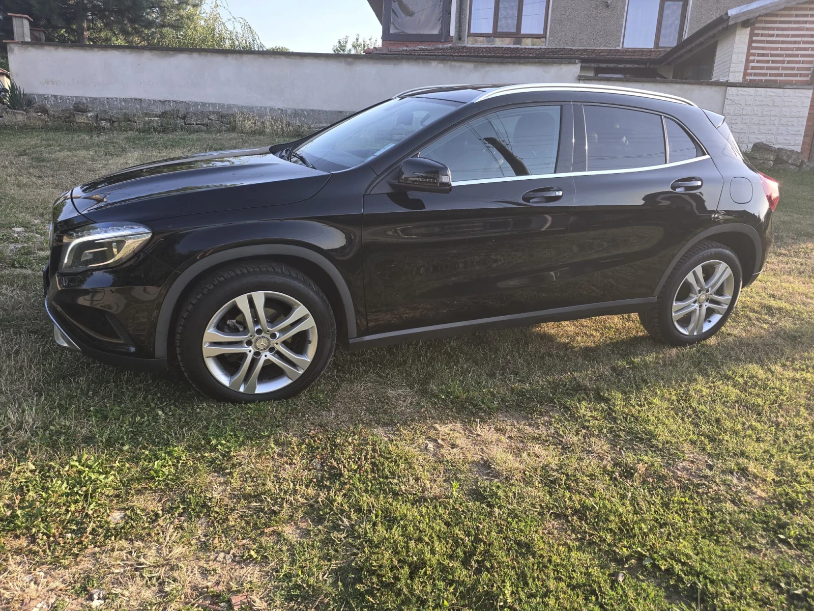 Mercedes-Benz GLA 200  - изображение 10