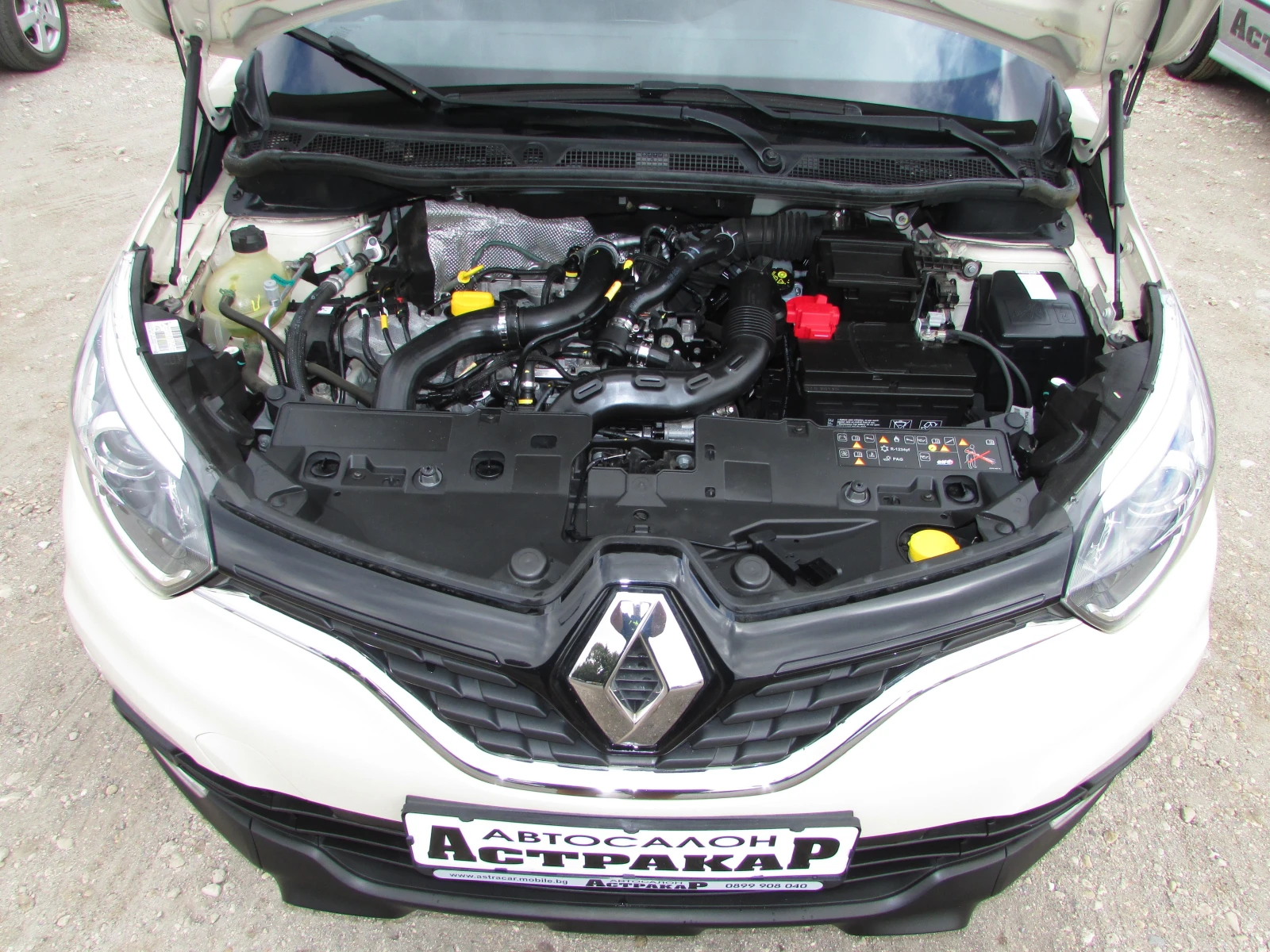 Renault Captur 0.9T EURO6B | Mobile.bg   16