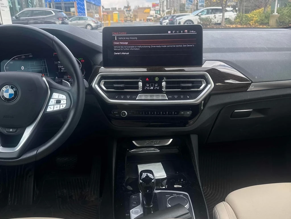 BMW X3 * xDrive30i * CARFAX *    | Mobile.bg   9