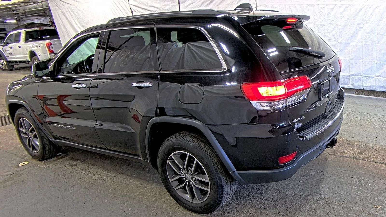 Jeep Grand cherokee LIMITED 3.6L ФИКСИРАНА ЦЕНА! - изображение 4