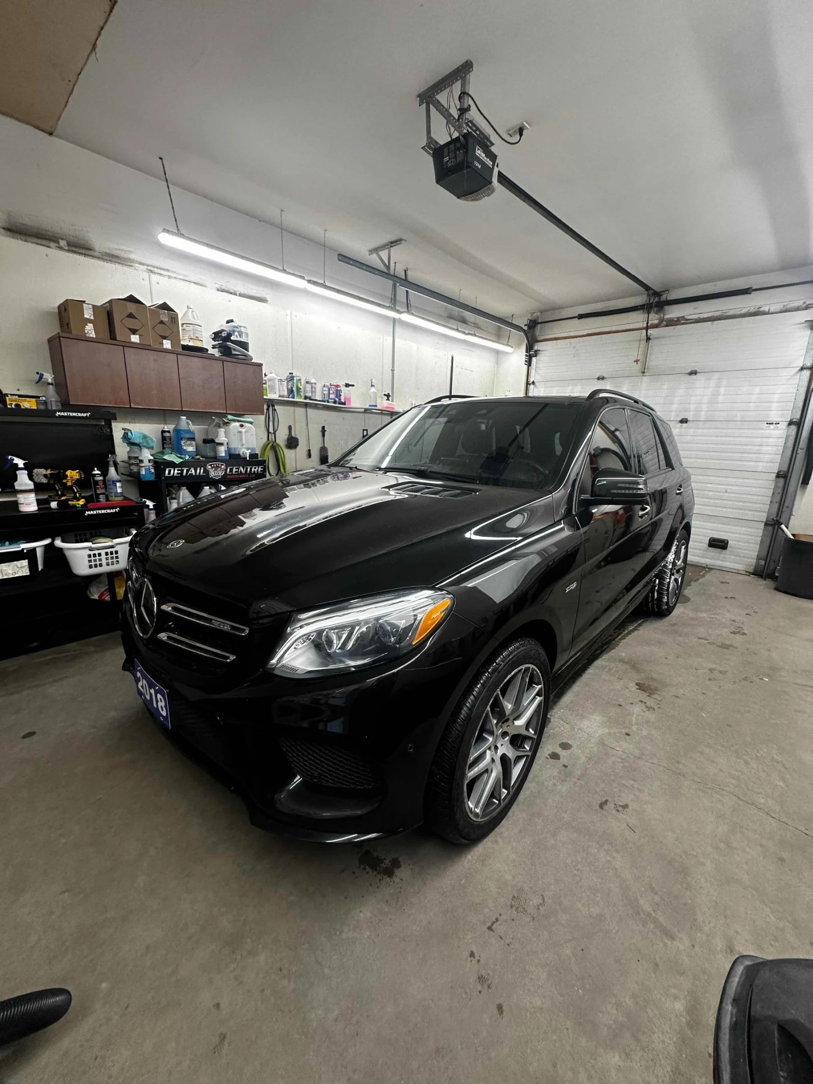 Mercedes-Benz GLE 43 AMG * CARFAX * БЕЗ ПЪРВОНАЧАЛНА ВНОСКА - изображение 2