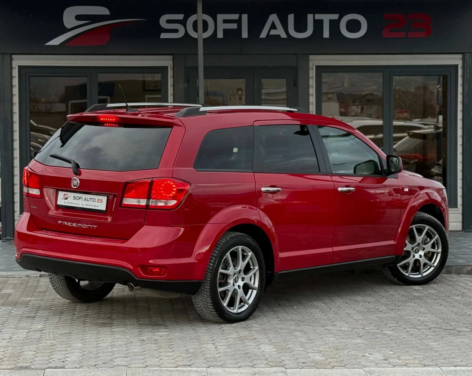 Fiat Freemont 2.0 Mjet 7м 4х4!Перфекно състояние!Реални километр - изображение 4