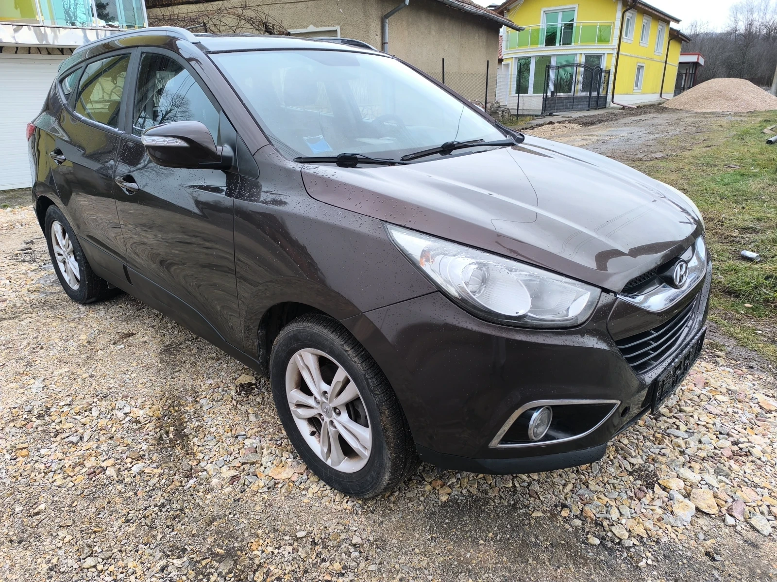 Hyundai IX35 2.0 CRDI 4X4  | Mobile.bg � ����������� 2
