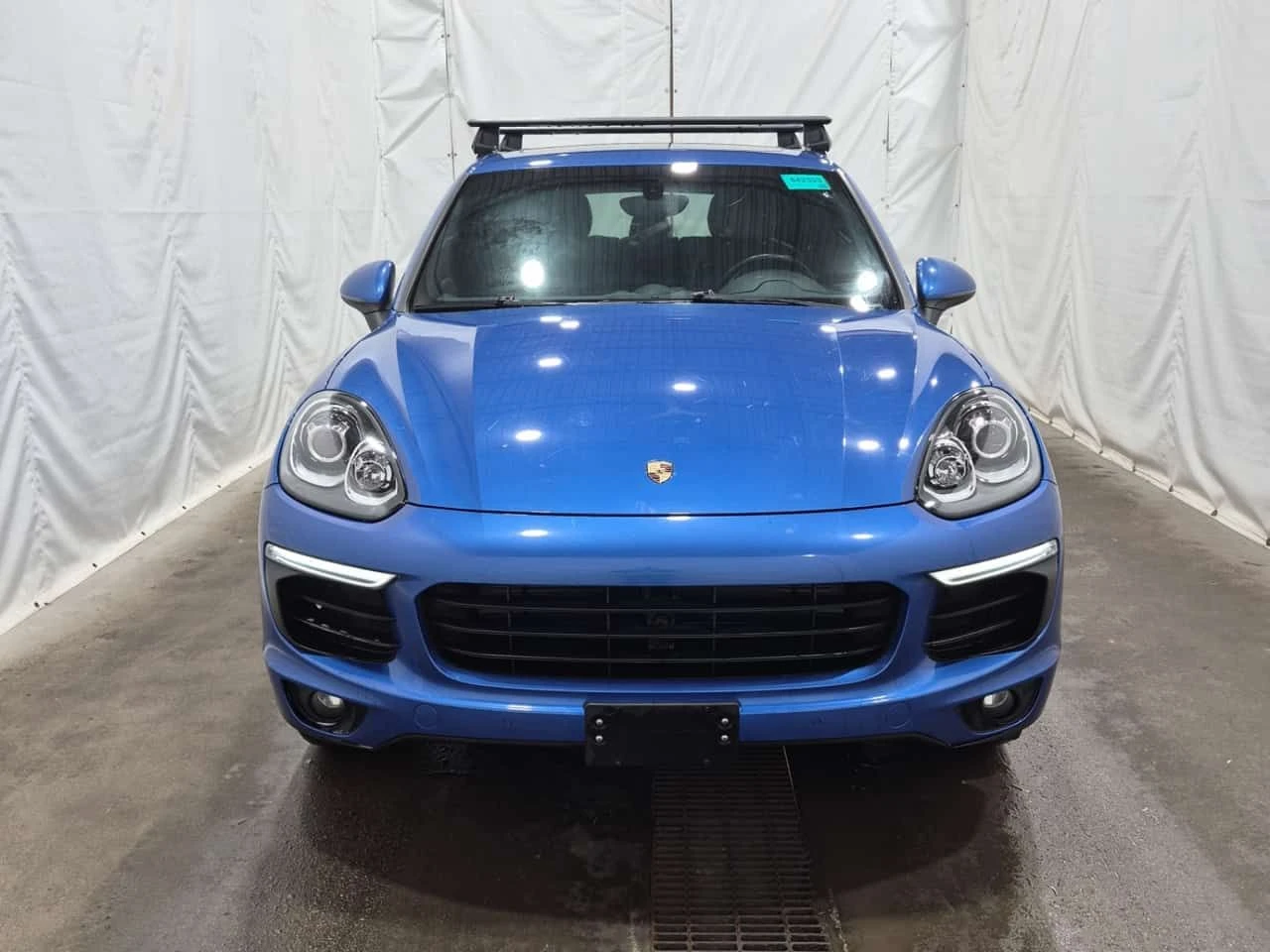 Porsche Cayenne * AWD 4dr * CARFAX * ЦЕНА ДО БГ - изображение 2