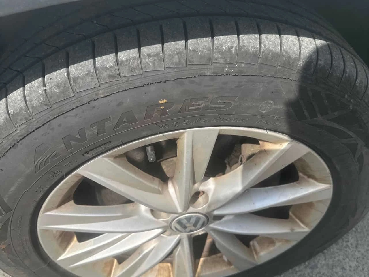 VW Tiguan * 4MOTION 4dr Auto Comfortline * PANO* ПОДГРЕВ* , снимка 7 - Автомобили и джипове - 54481400