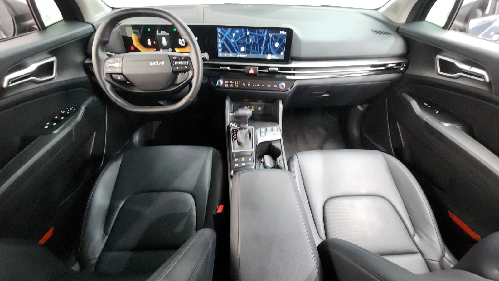 Kia Sportage 1.6T Prestige | ACC | Обдухване | Камера | 19500км, снимка 6 - Автомобили и джипове - 54929771