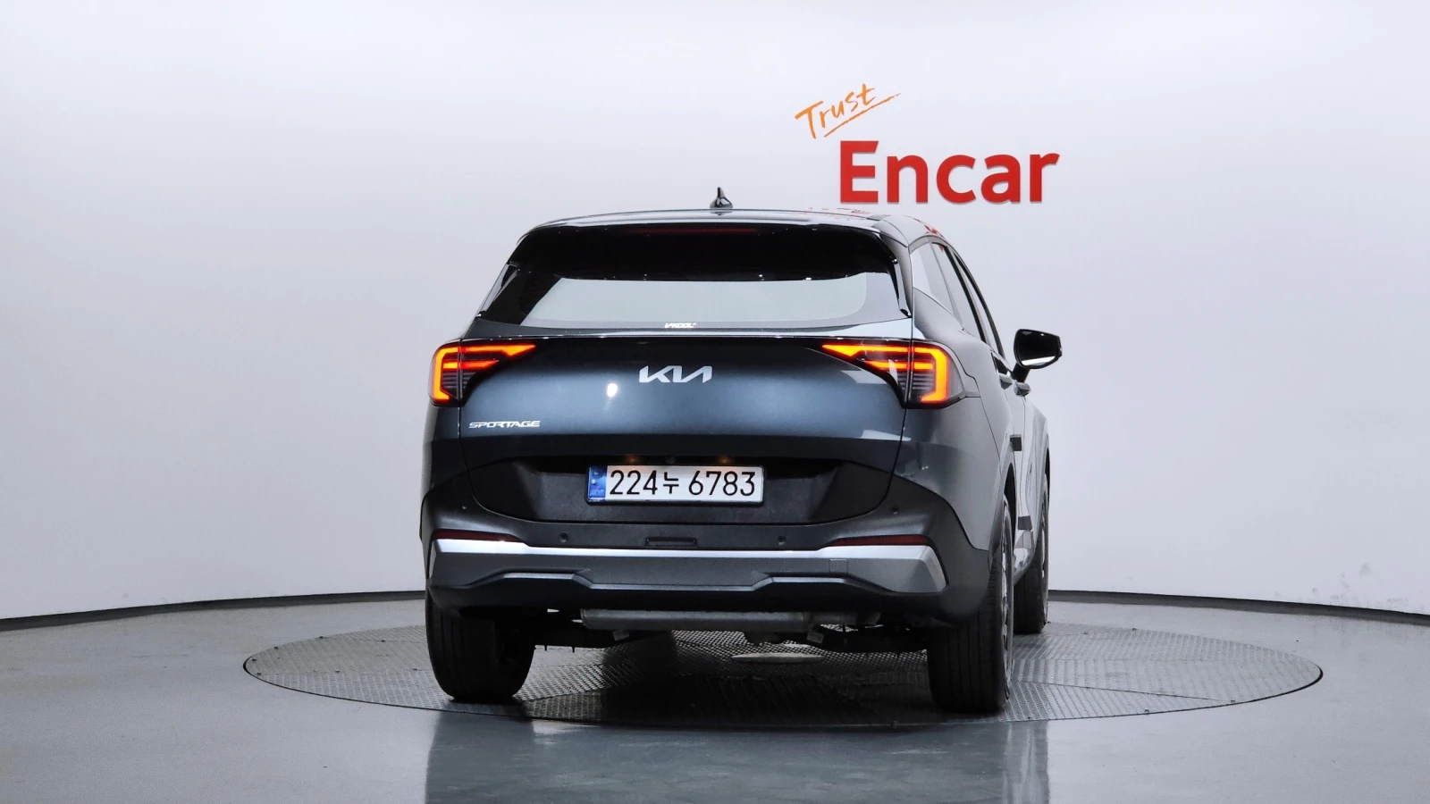 Kia Sportage 1.6T Prestige | ACC | Обдухване | Камера | 19500км, снимка 4 - Автомобили и джипове - 54929771