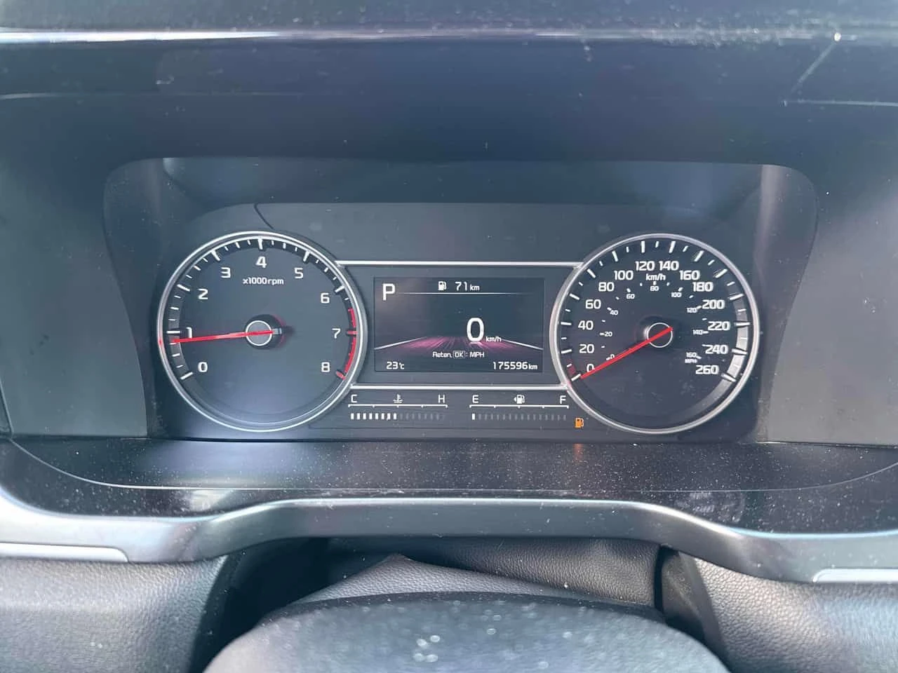 Kia Sorento X Line / CAMERA / ПОДГРЕВИ / АВТОКЛРЕДИТ , снимка 8 - Автомобили и джипове - 54964089