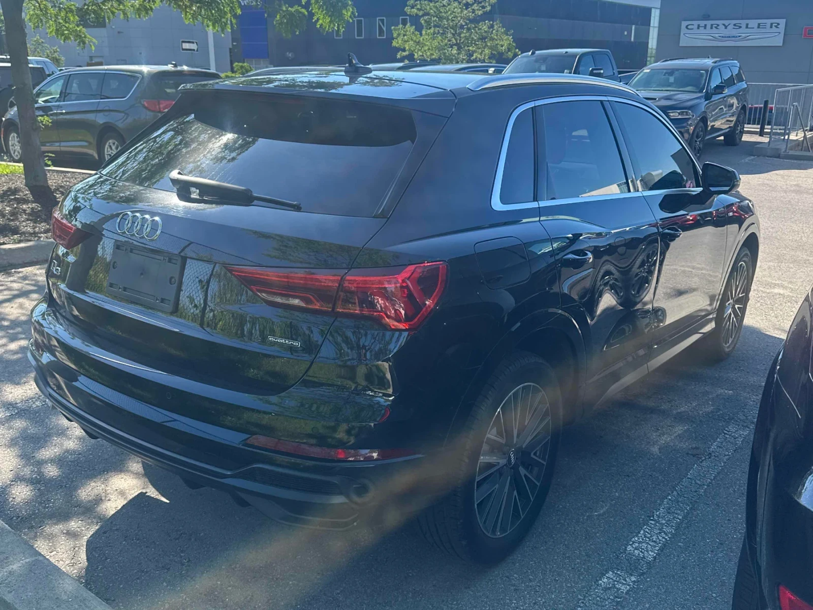 Audi Q3 PROGRESSIVE * ПОДГРЕВ * ПАНОРАМА * CARFAX * , снимка 4 - Автомобили и джипове - 55213248