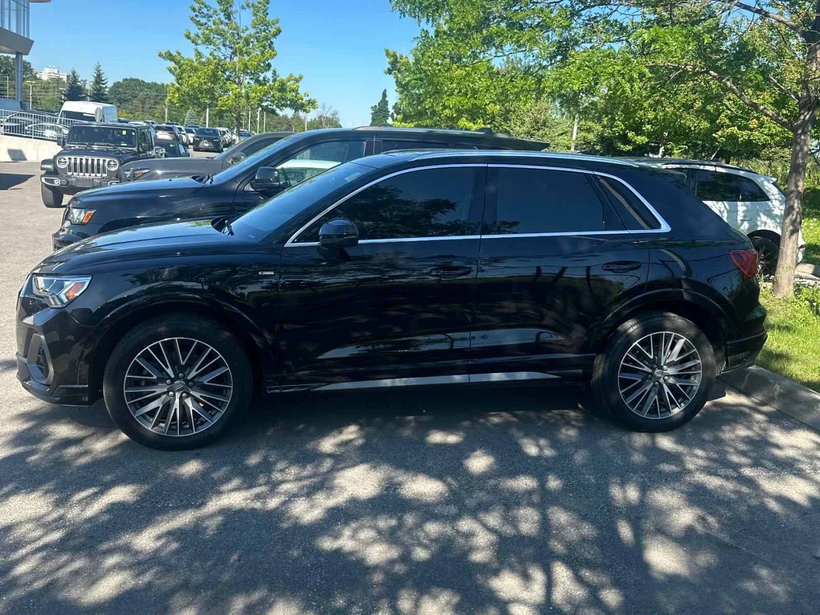 Audi Q3 PROGRESSIVE * ПОДГРЕВ * ПАНОРАМА * CARFAX * , снимка 5 - Автомобили и джипове - 55213248