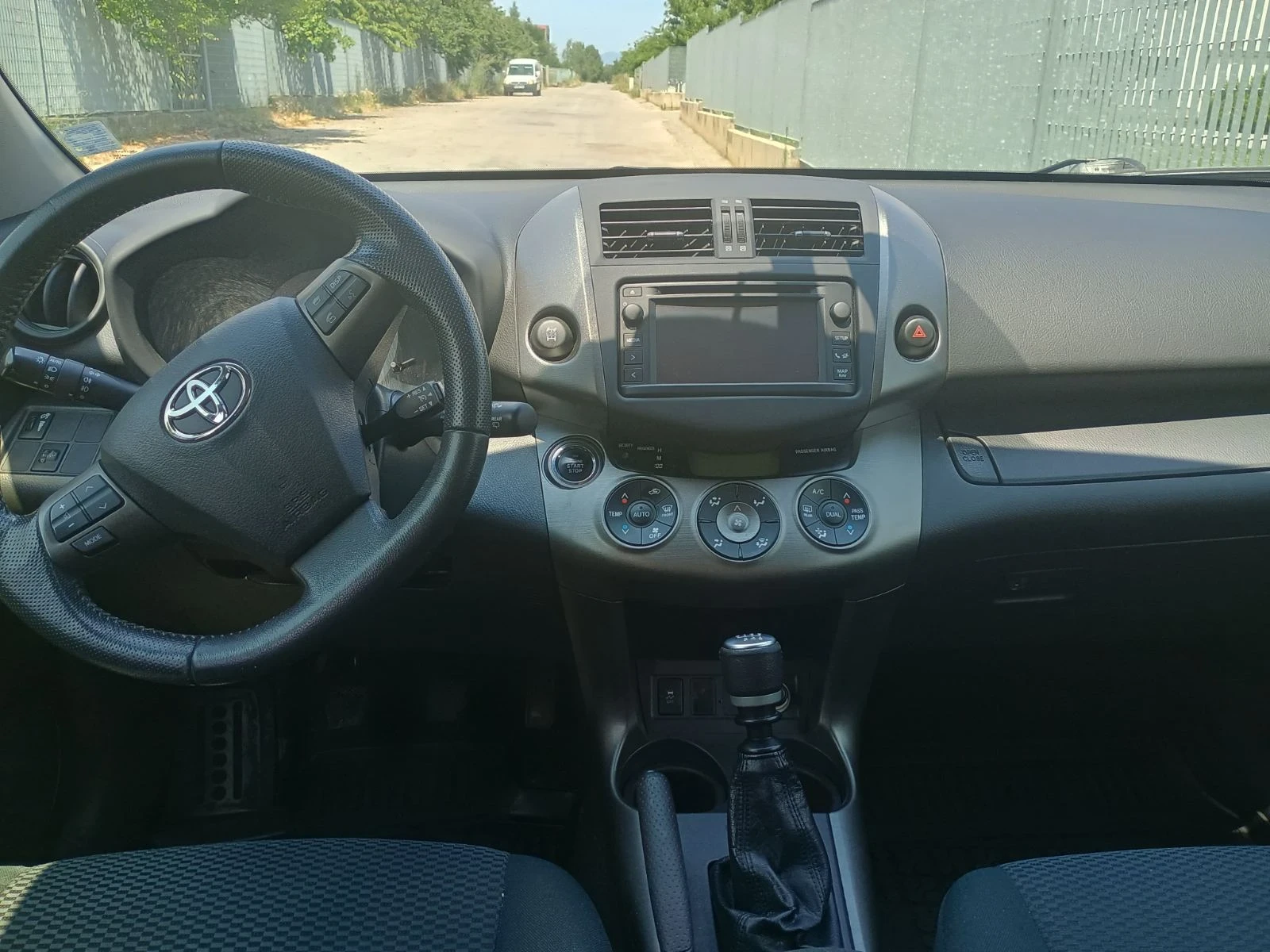 Toyota Rav4, снимка 2 - Автомобили и джипове - 55343590