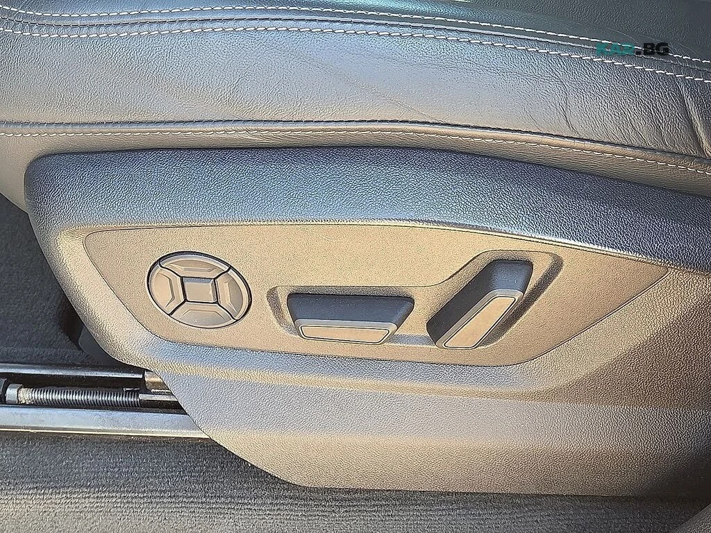 Audi Q7 Premium Plus * 360 * ACC * АвтоКредит * ЦЕНА ДО БГ, снимка 14 - Автомобили и джипове - 56058040