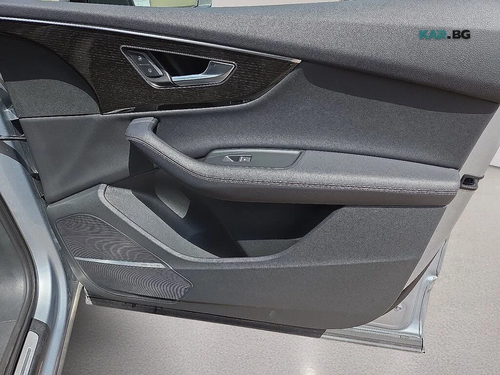 Audi Q7 Premium Plus * 360 * ACC * АвтоКредит * ЦЕНА ДО БГ, снимка 9 - Автомобили и джипове - 56058040