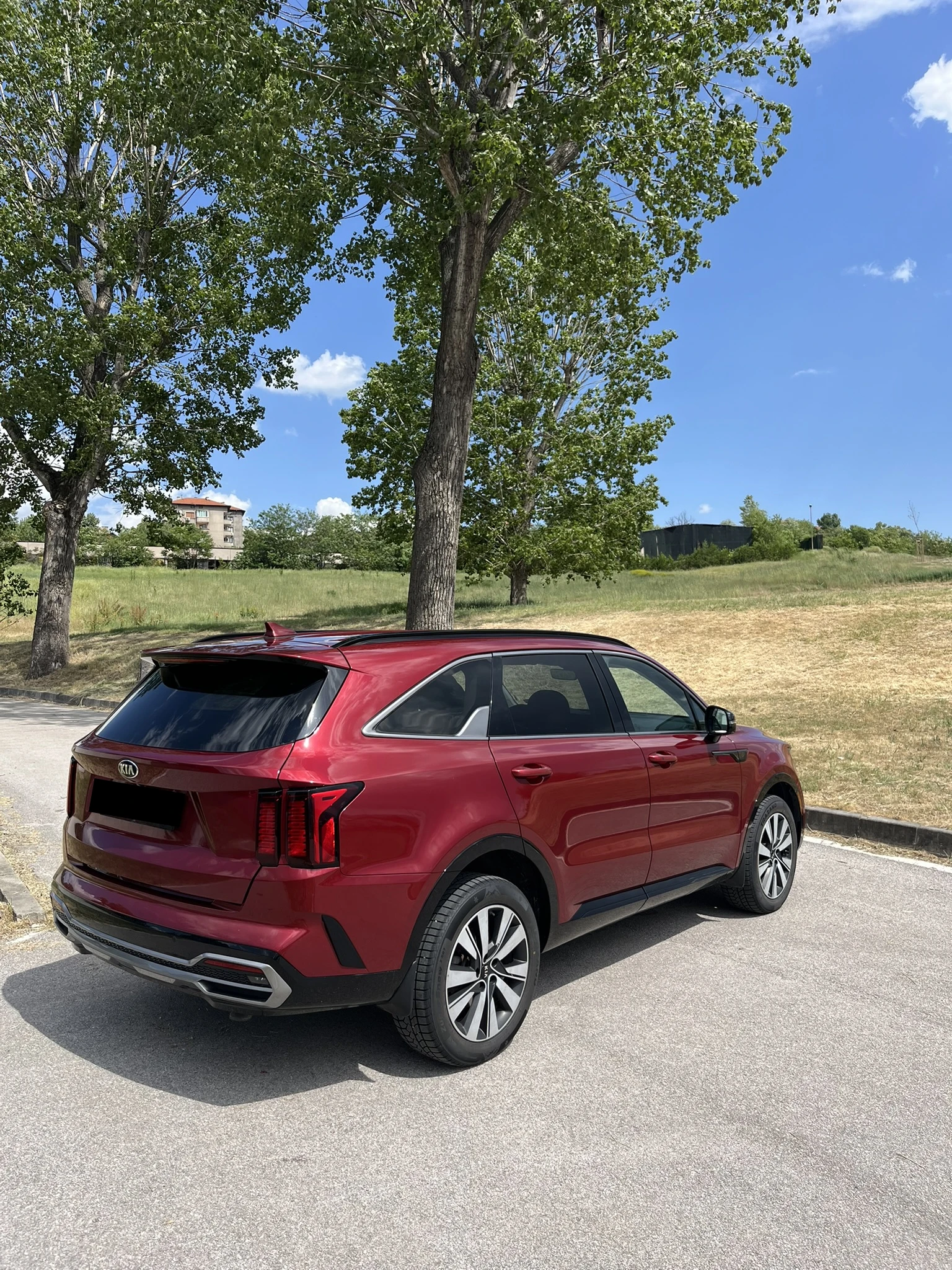 Kia Sorento 2.5 Turbo / AWD, снимка 5 - Автомобили и джипове - 56253449