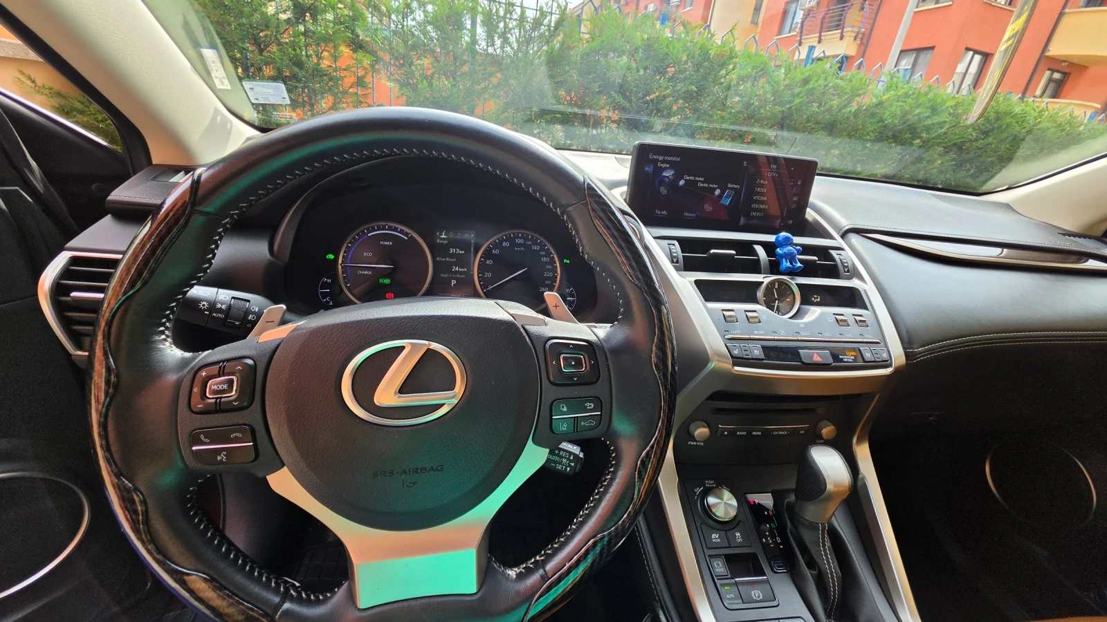 Lexus NX 300h Luxury, 98 ���. �� ������, Hybrid, Tri-beam  | Mobile.bg � ����������� 17