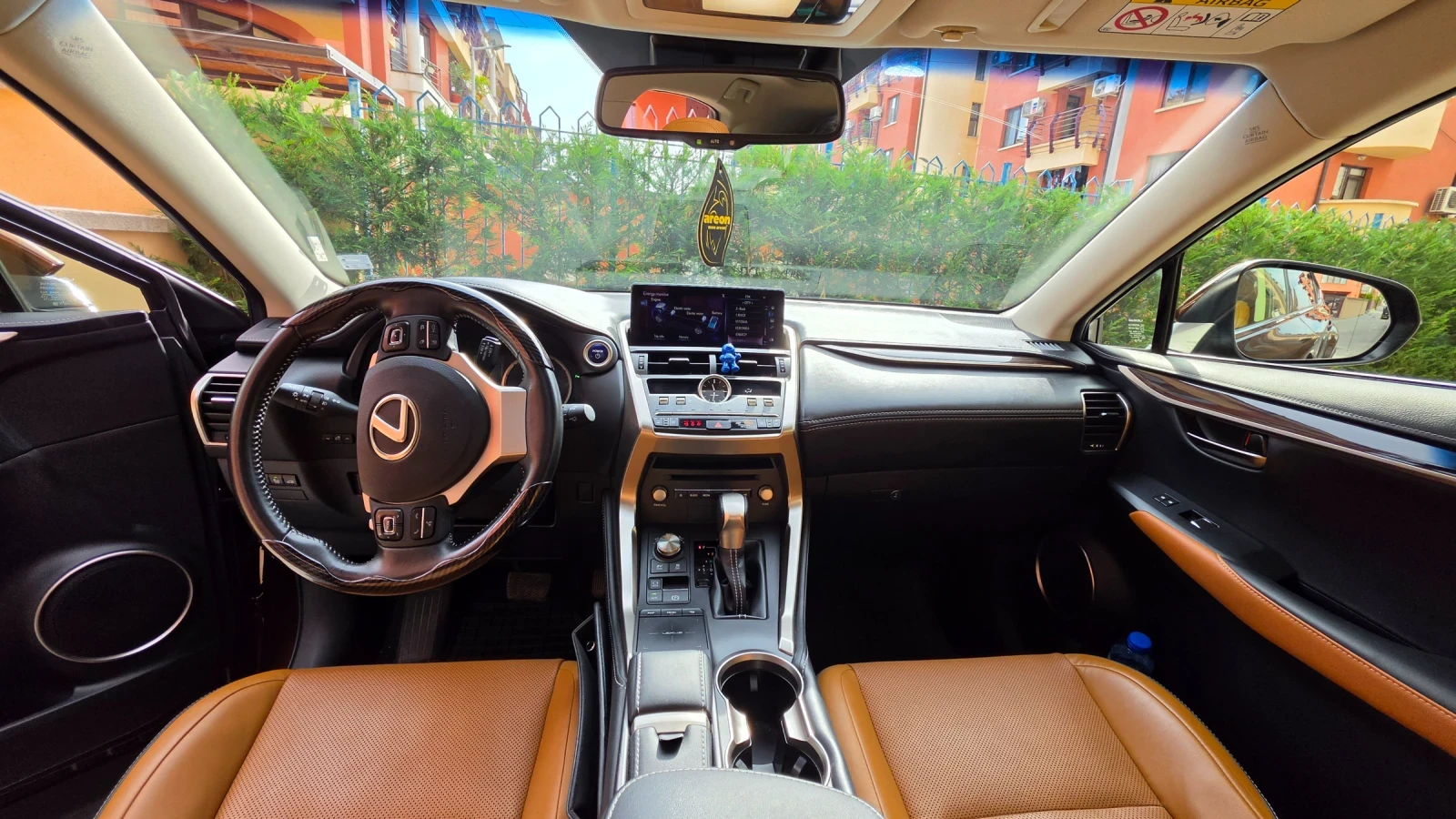 Lexus NX 300h Luxury, 98 ���. �� ������, Hybrid, Tri-beam  | Mobile.bg � ����������� 11