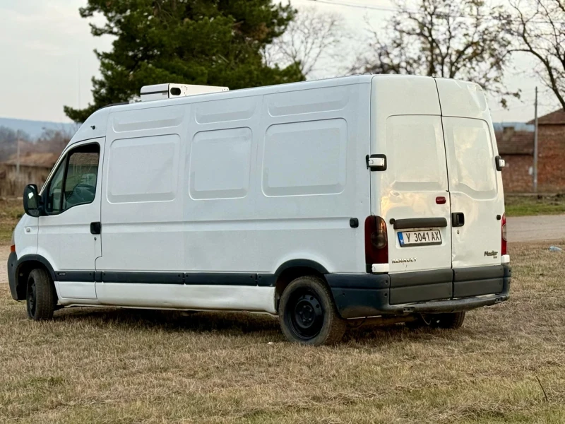 Renault Master 2.5DCI, снимка 2 - Бусове и автобуси - 48129618