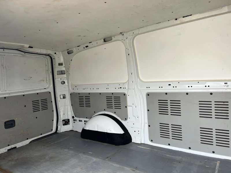 Mercedes-Benz Vito 111 CDI, снимка 7 - Бусове и автобуси - 49617409