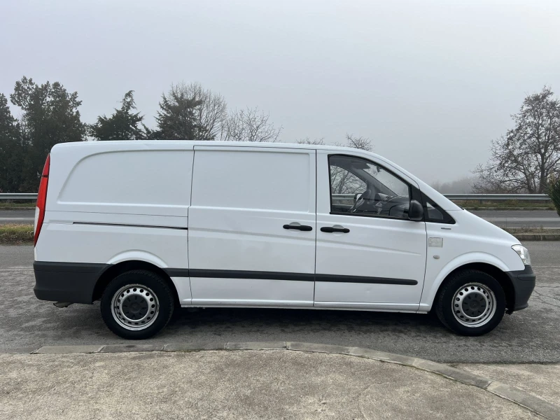 Mercedes-Benz Vito 111 CDI, снимка 4 - Бусове и автобуси - 49617409