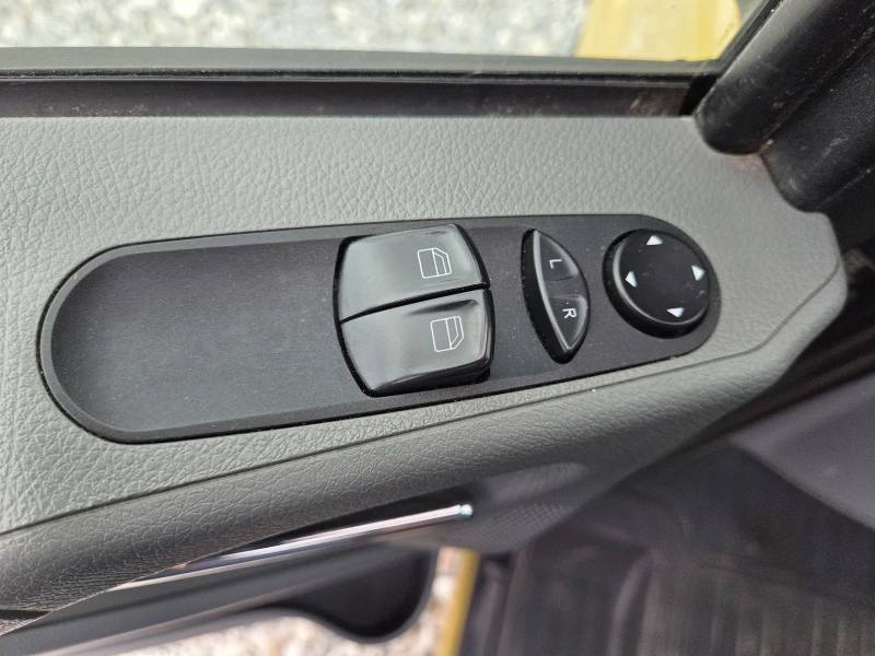 Mercedes-Benz Vito 111 CDI, 9 местно, Климатик, Дълга база, снимка 12 - Бусове и автобуси - 51414664